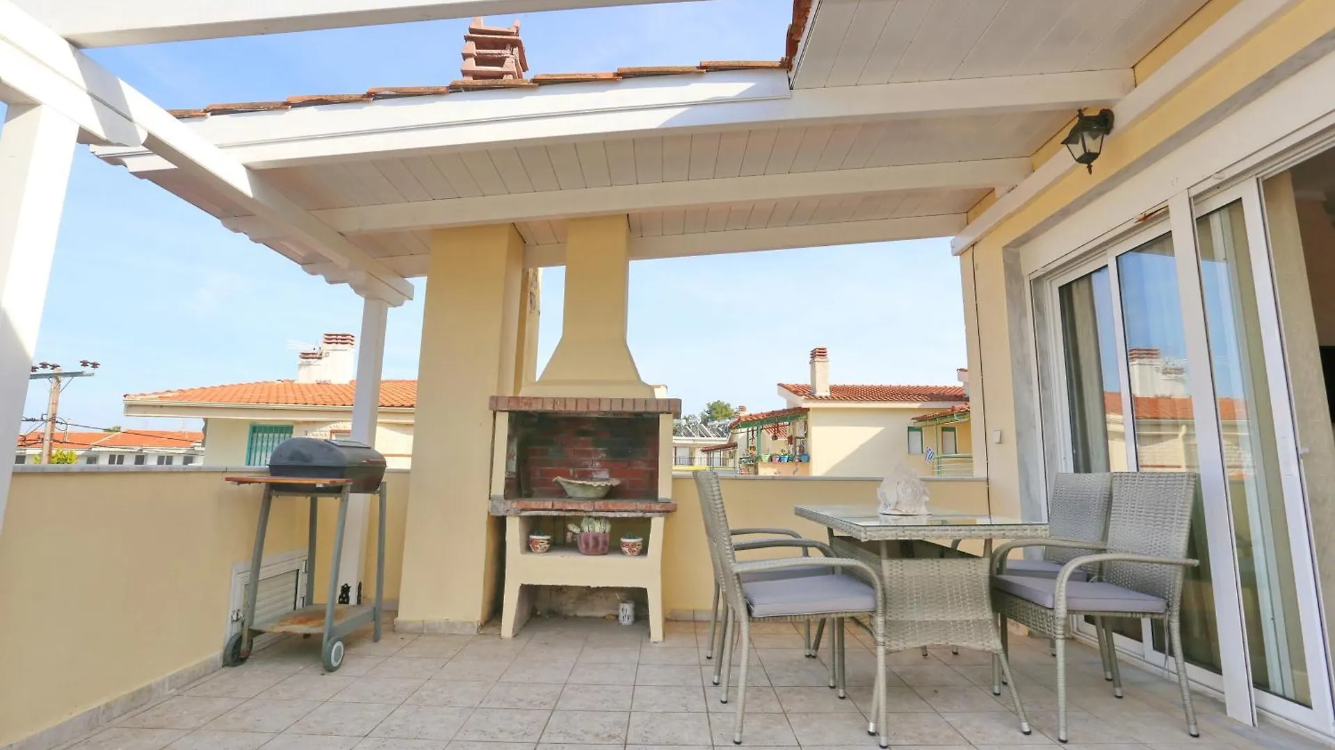 Arancia Seaside Maisonette, Nilie Hospitality Mgmt 하니오티 그리스